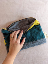 Load image into Gallery viewer, Hand Sewn Linen Zip Bag - A - Accessories - The Conscious Sewist - accessories - Make-up bag
