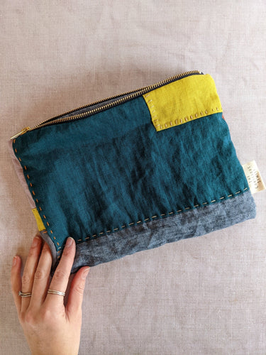 Hand Sewn Linen Zip Bag - A - Accessories - The Conscious Sewist - accessories - Make-up bag