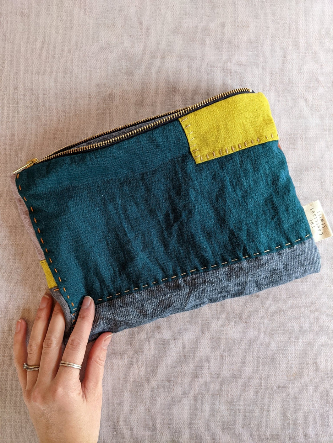 Hand Sewn Linen Zip Bag - A - Accessories - The Conscious Sewist - accessories - Make-up bag
