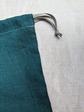 Load image into Gallery viewer, Linen bread bag - teal - Kitchen - The Conscious Sewist - Bread bag - Kitchen
